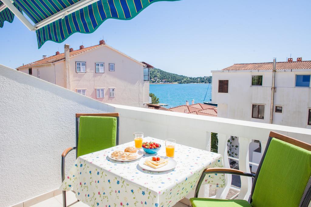 Hana Home - Apartments Tisno Extérieur photo