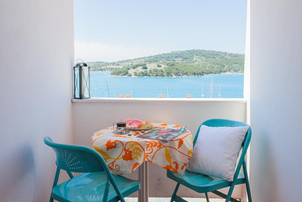 Hana Home - Apartments Tisno Extérieur photo