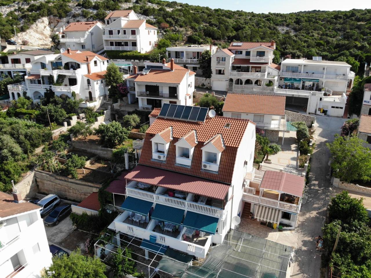 Hana Home - Apartments Tisno Extérieur photo